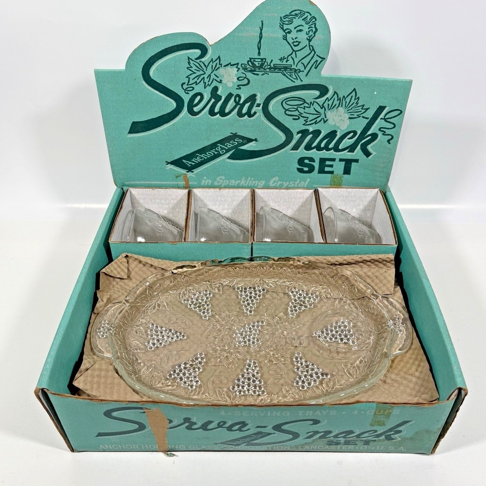 Anchor Hocking Serva-Snack Set 8pc Clear Glass Grape Pattern Vintage‎ Boxed Set